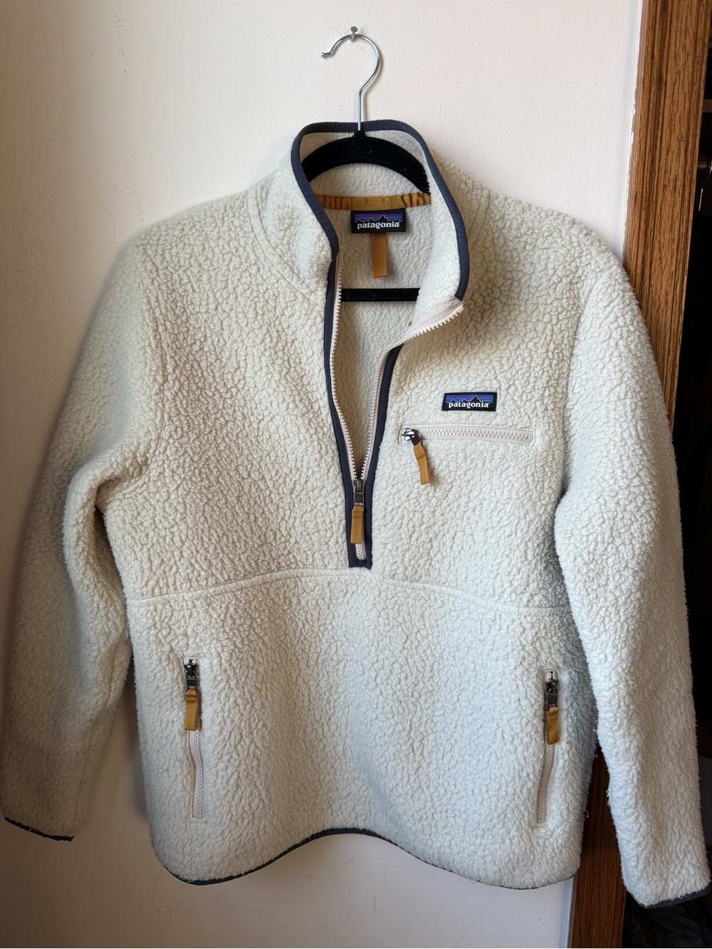 Patagonia Women's Cream Quarter-Zip Fleece Pullover